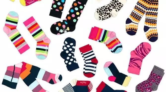 冬天襪子怎么穿?保暖、時尚、不跌范er!_時尚