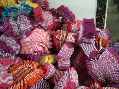 【冬季熱賣產品、廠家直供、批發(fā)卡通條紋童襪】價格,廠家,圖片,襪子,晉州市美玲針織品經銷部-